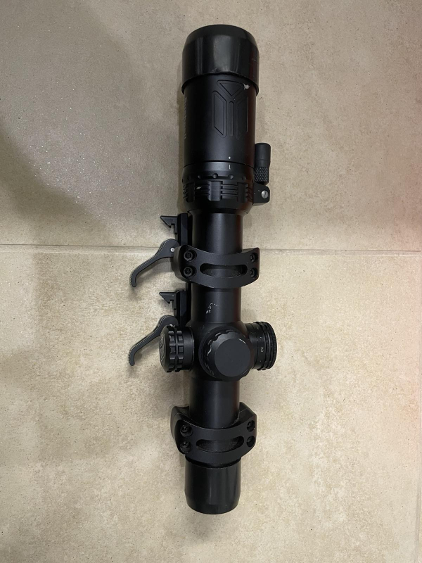 АКЦІЙНА ПРОПОЗИЦІЯ! Приціл Bushnell AR Optics 1-8x24.  BTR-1 з підсвічуванням - фото №3